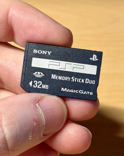 Official 32mb magicgate sony - 32mb,