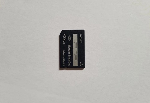 Sony 32mb memory - ✅,